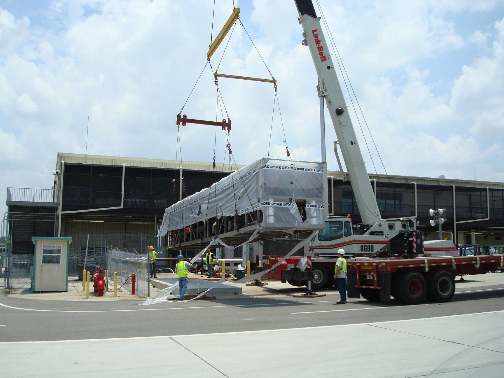 Orlando Sanford International Airport - Domestic Chillers2